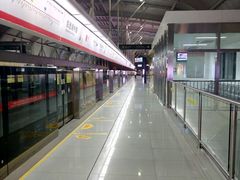 -阳澄湖中路(地铁站)