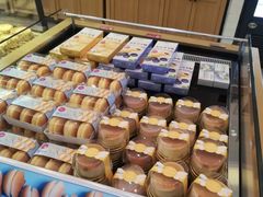 面包甜点陈列柜-味多美蛋糕(看丹桥店)