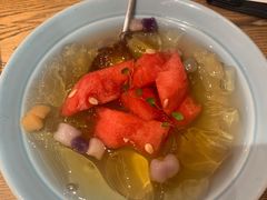 -蜜桃餐厅·伴山(湖滨商业街店)