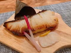 银鳕鱼朴叶烧-鮨鲸·和牛烧(三里屯店)