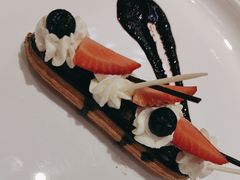 -三亚亚龙湾瑞吉酒店·宴悦Driftwood·游水海鲜·牛排·草坪·私人定制