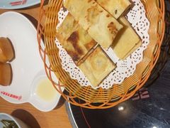 -何师傅美蛙鱼头(汉街店)