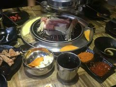 -哈哈碳都·牛肋条无限自助烤肉(台江万达店)