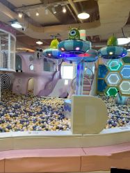 -多多淘儿童体验中心(重庆来福士店)