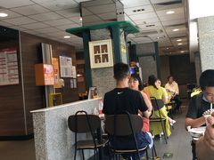 -麦当劳(东大桥店)