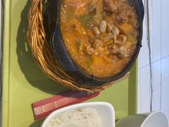 砂锅酸笋牛蛙-丽丽三鲜螺蛳粉(田林路店)