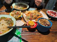 -八月美食小馆(银泰城总店)