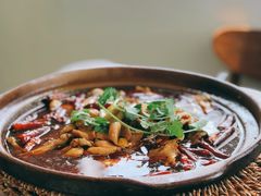 肥肠牛蛙砂锅-马头巷·食景园(苏州总店)