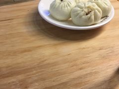 大明山珍素包-凤起龙游老面包子(凯德晶品店)