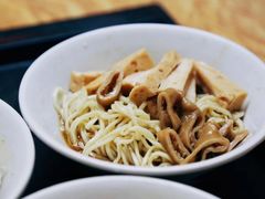 干拌面-松树干拌面店