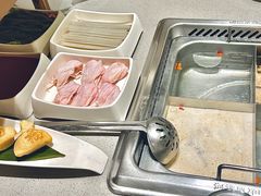 -海底捞火锅(宝龙广场夜宵主题店)