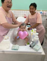 -Pony Baby宝尼婴幼儿游泳SPA馆