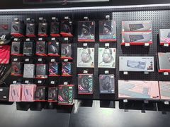 -ROG玩家国度(美罗城店)