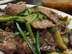 凉瓜炒牛肉-新陶陶酒家