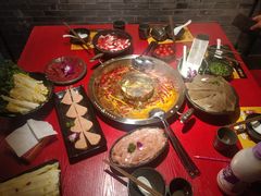 -谭鸭血老火锅(万象九宜城店)
