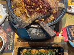 -吞鱼兽麻辣烤鱼(万达店)