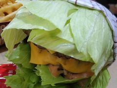 轻食纯手工单层芝士牛肉堡-牛纽塔·牛人堡(群众路店)