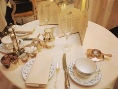 餐具摆设-The Ritz Restaurant