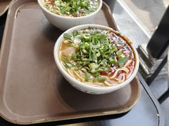 肉蛋双飞牛肉面-清真·马安军辣子牛肉面