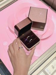 -周大福CHOW TAI FOOK(浦东八佰伴店)