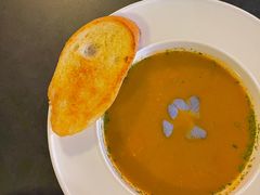 -Supine Bistro溯泮餐厅