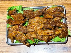-隐樂門·活牛蛙火锅酒馆