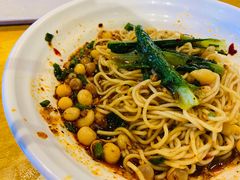 -八一路好吃街(雨田商务大厦店)