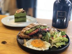 芝士牛油果牛角包-251#coffee roasters(沿河东路店)