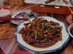 -冶建镜子·老南昌大排档·江西虾王(总店)