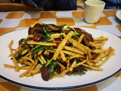 -钟记家菜(红专南路店)