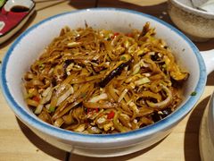 -轻蔬不用等·素食(江苏路店)