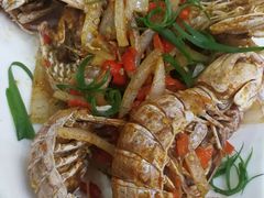 -覃记海鲜美食餐厅