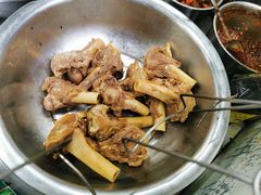 -金新羊杂馆·小龙虾