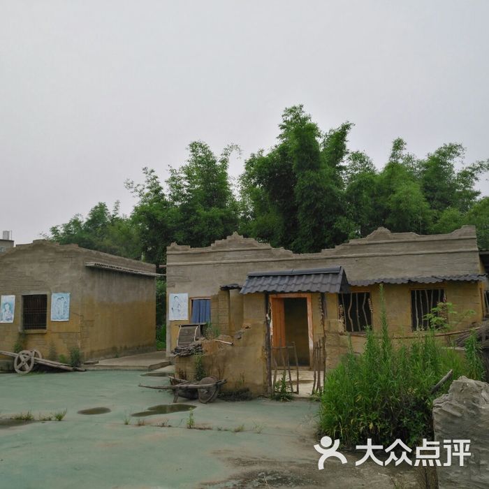 成都龙腾基地图片