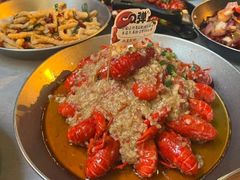 -巴厘龙虾·榜首油焖大虾(音乐学院·沿江酒馆店)