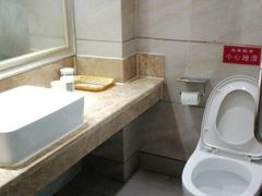 -如家旗下-成都蜀汉东路一品天下地铁站睿柏·云酒店