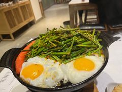 -白氏兄弟烧烤(中赢广场店)