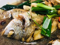 -鑫悦楼煎蟹·16年海鲜大排档