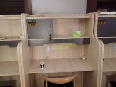 -轻学24小时自习室