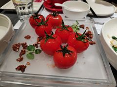 番茄脆菇沙拉-小大董·烤鸭(观景餐厅·南京西路店)