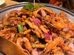 -炭舍干锅·烤鱼(扬名广场店)