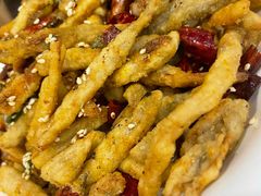 -江城燕子大排档(江汉路步行街店)