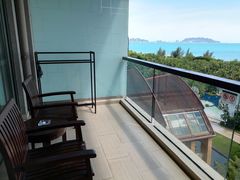 -三亚湾海居铂尔曼度假酒店