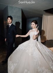 -南京宝娜嫁衣婚纱礼服馆(中央路店)