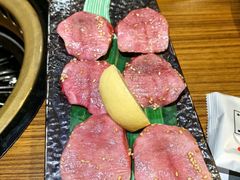 -炼火烤肉店