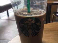 -星巴克臻选(成都环球乐天店)