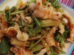 -香巴拉云南餐厅(华莱坞店)