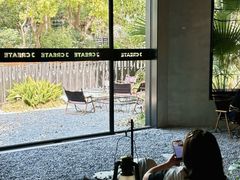 -J Create城市露营咖啡·简餐·宠物(上海动物园店)