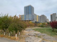 -城墙带状公园-大同古城墙广场停车场