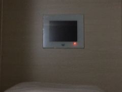 -栖游青年旅舍(华强北地铁站店)